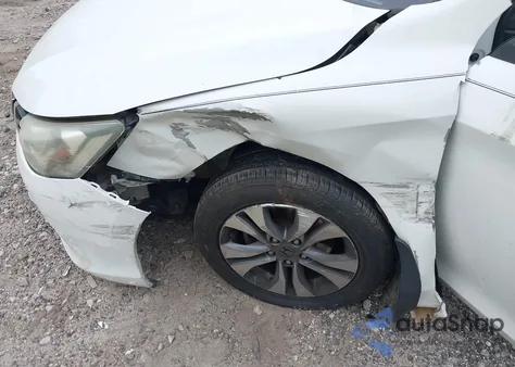 2015 Honda Accord Lx z USA, uszkodzony, nr VIN 1HGCR2F3XFA036279